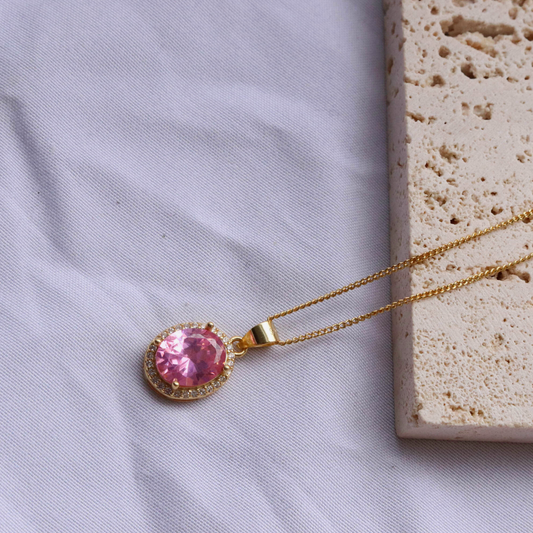 VALENTINE CRYSTAL NECKLACE