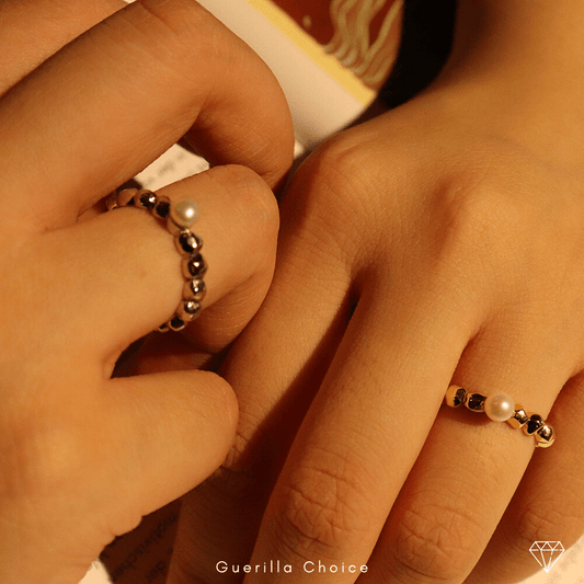 JASMINE PEARL CHARM RING - Lolomo!
