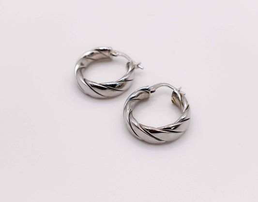 Italian Twirl Sterling Silver Hoop Earrings – Elegant Twisted Design