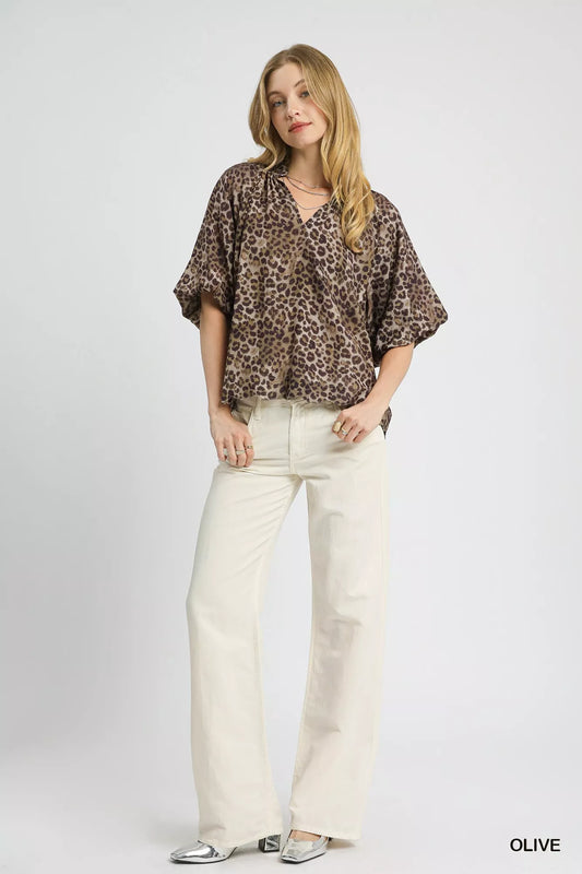 Umgee Leopard Bubble Sleeve Scalloped Hem Blouse