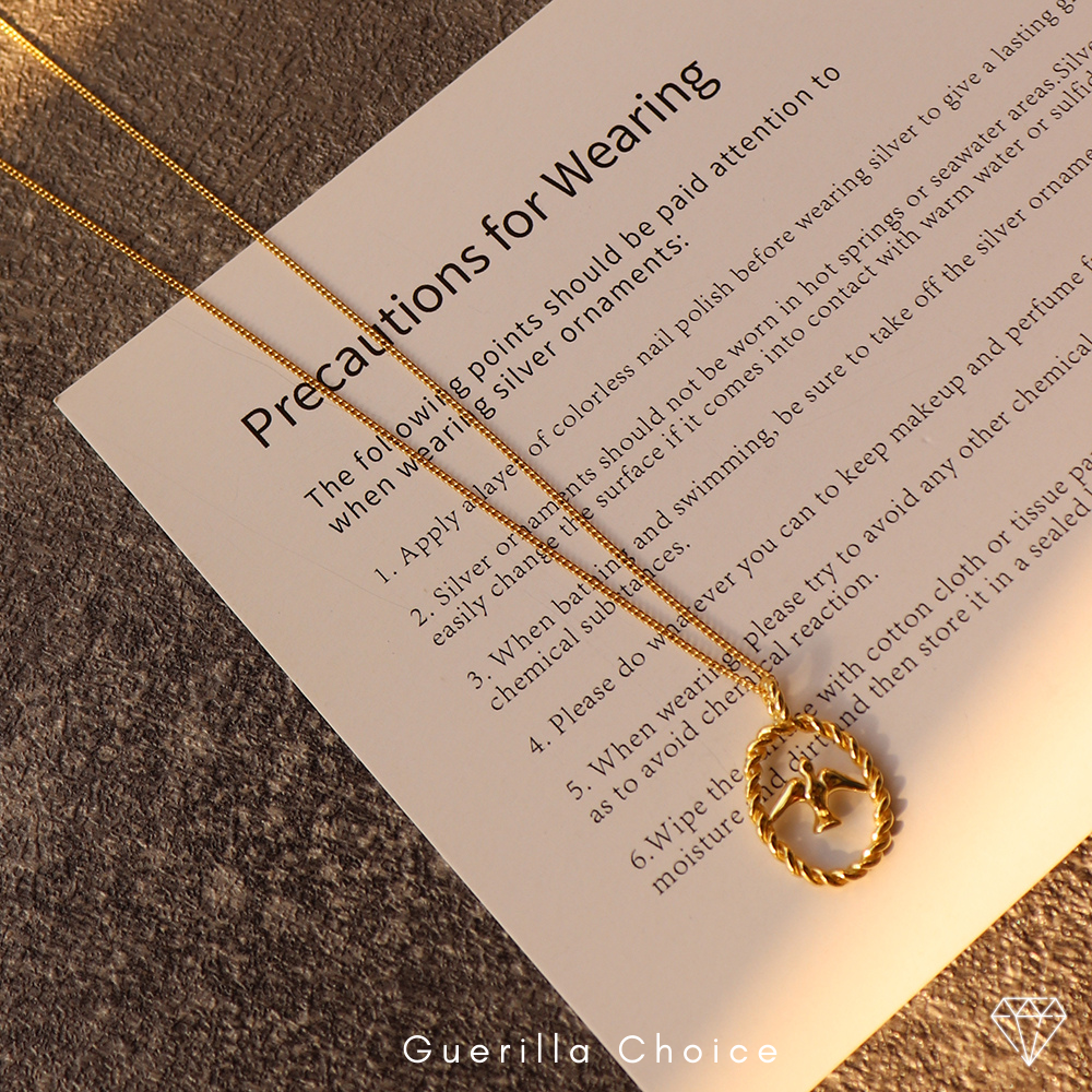 MADELYN GOLD NECKLACE