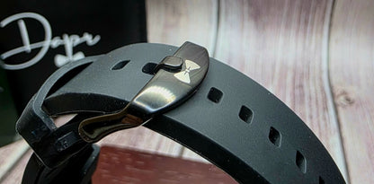 Minimalist Quartz Men's Watch - The Dark Night by Dapr