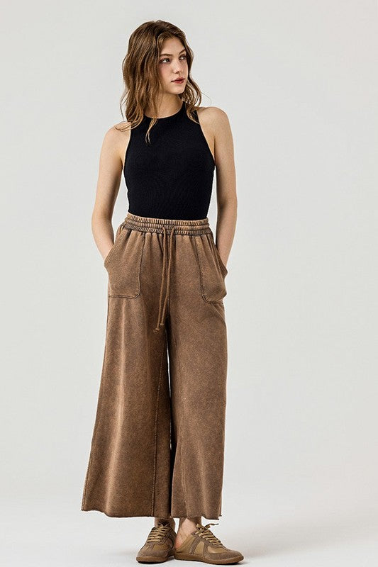 Plus Washed Raw-Edges Outline Pockets Pants