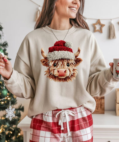 Crochet Christmas Highland Cow Graphic Sweatshirt