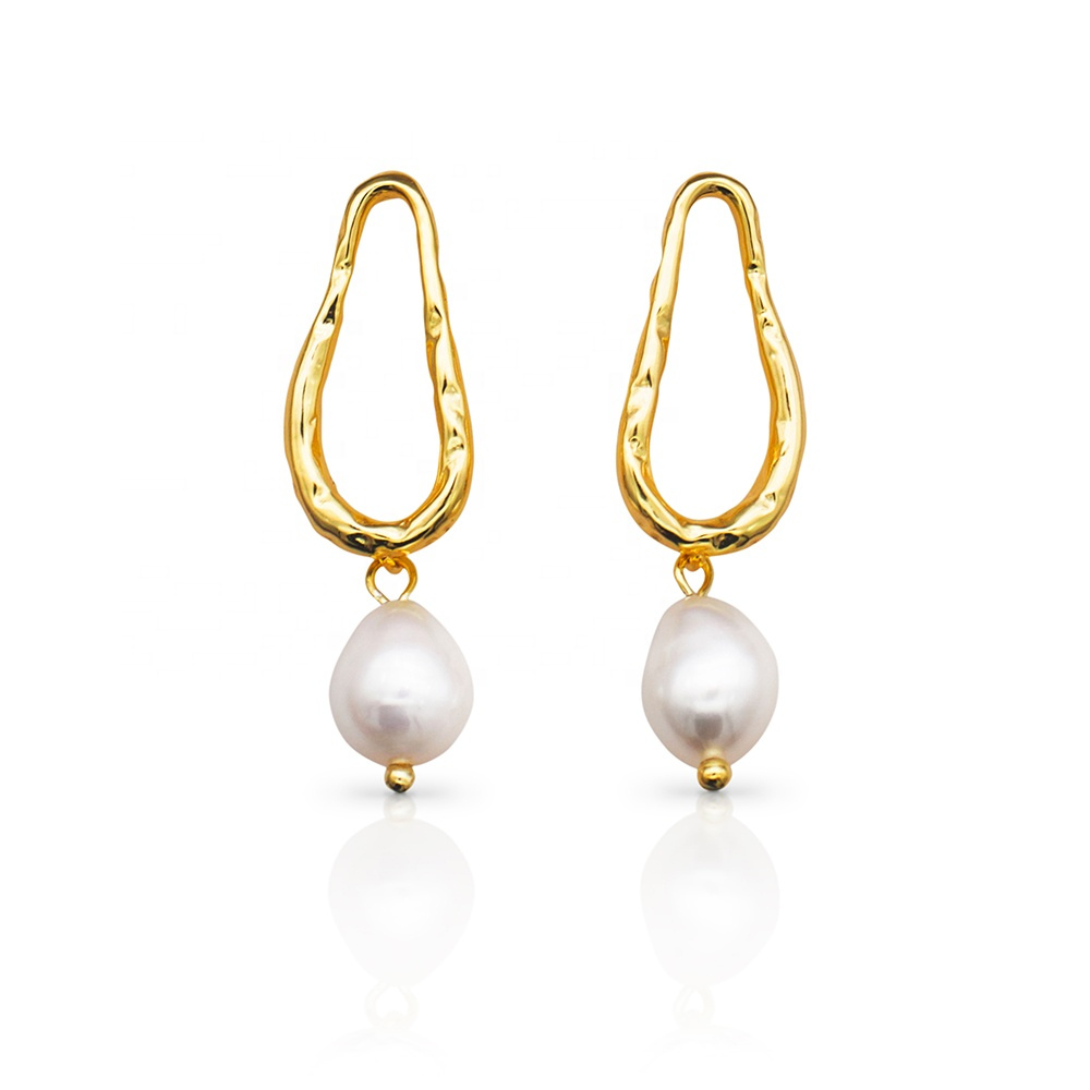 AVELINE PEARL EARRINGS - Lolomo!