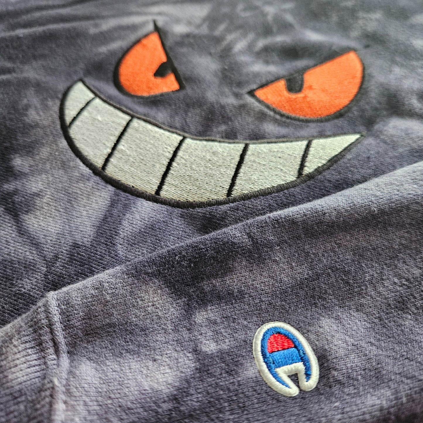 Sweat à capuche tie-dye Demon Inside