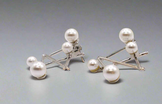 Pearlescent Futurista Earrings – Luxury Pearl Statement Earrings