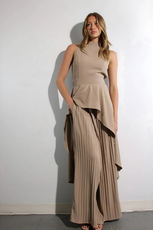 Escape to Milan Taupe Pleated Pants Set - Lolomo!