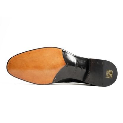 Goodyear Welted Oxford Shoes in Black Leather