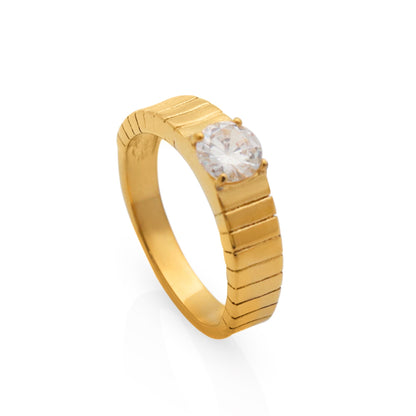 Cossete Crystal Gold Ring - Lolomo!