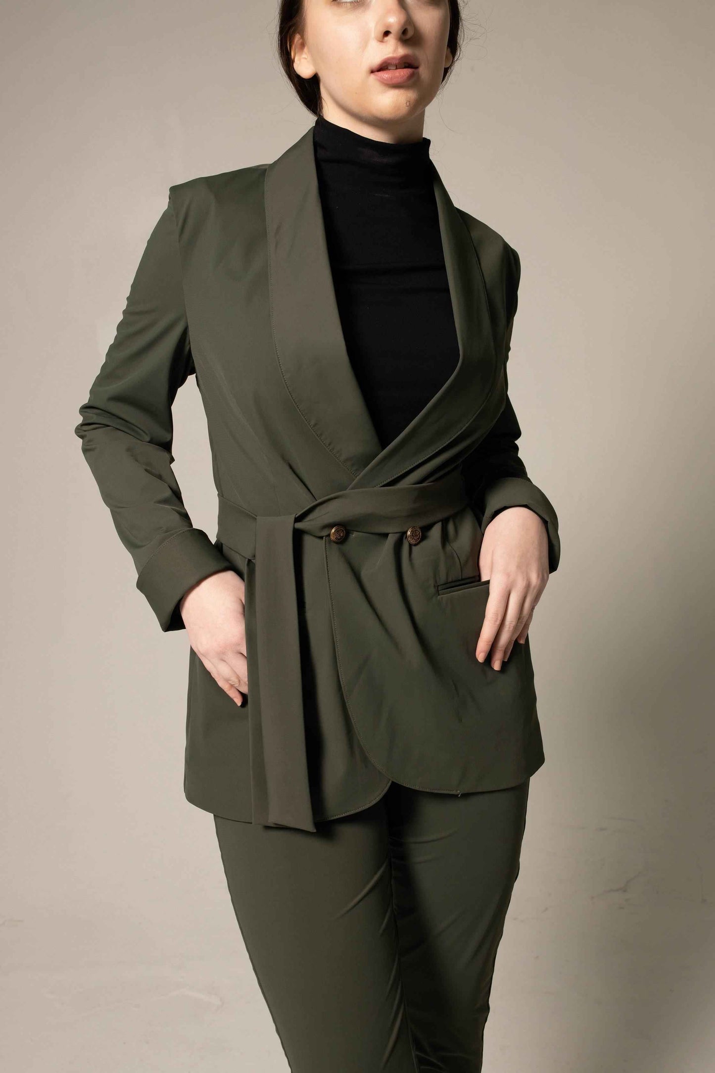 Women's Olive Blazer with Front Buttons – Tailored Blazer for Women