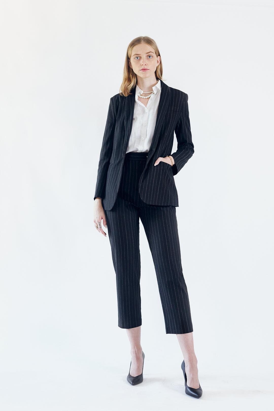 Blazer noir à rayures fines – Veste de bureau ajustée pour femme