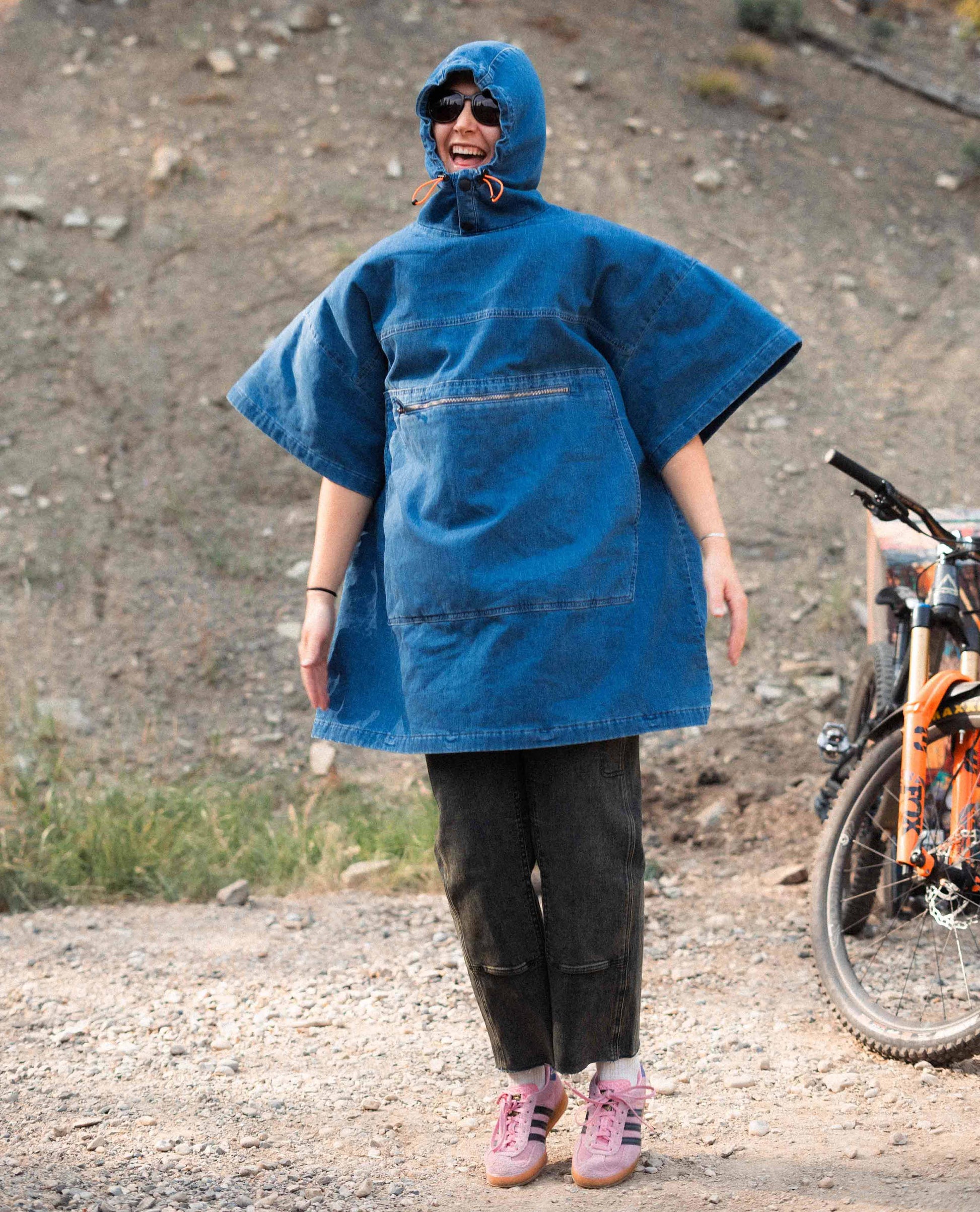 Double Stuff Insulated Poncho - Lolomo!