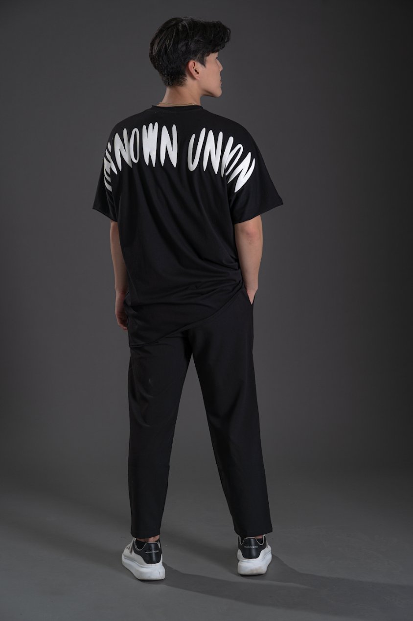 Manifesting Dreams Tee - Onyx