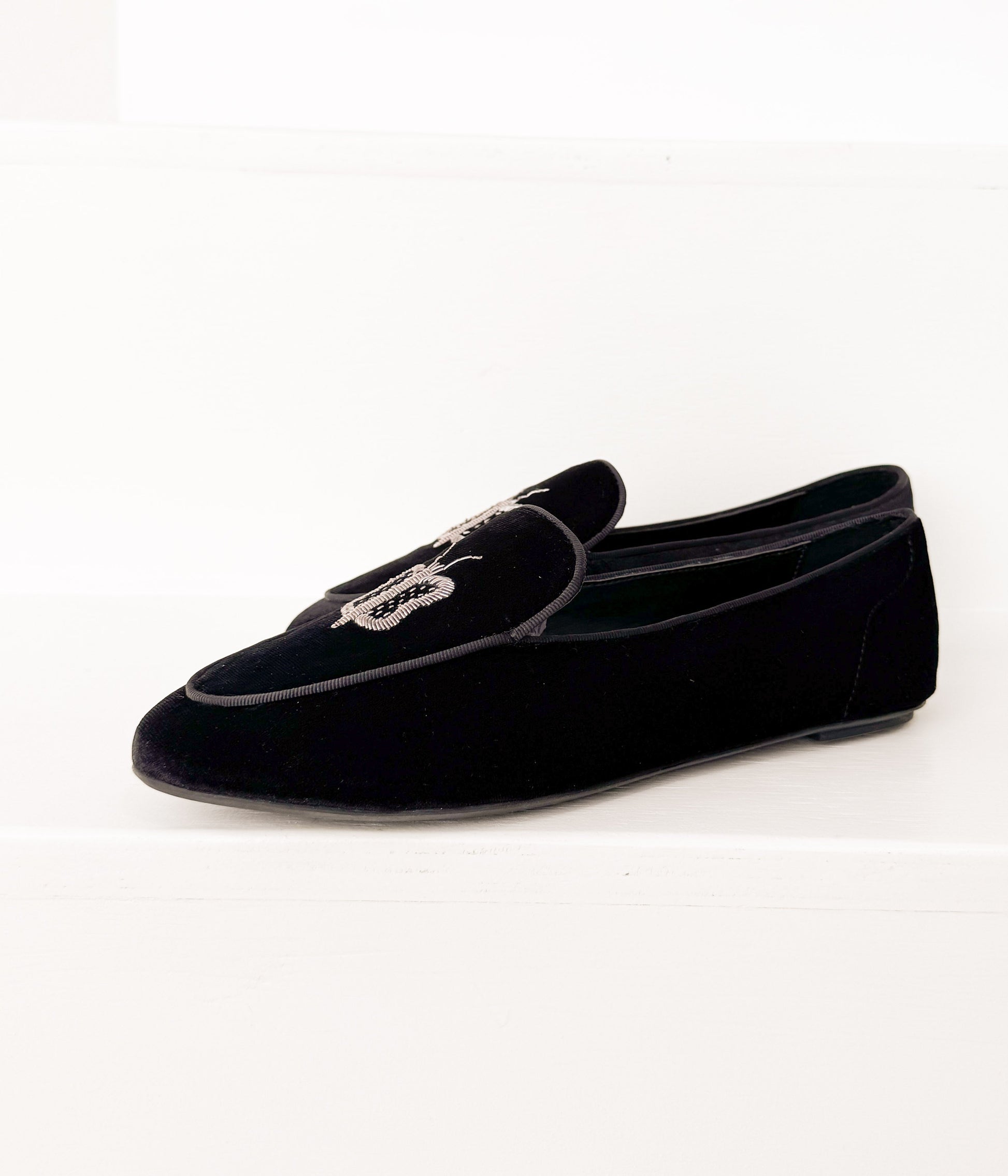 Butterfly Velvet Flats in Black