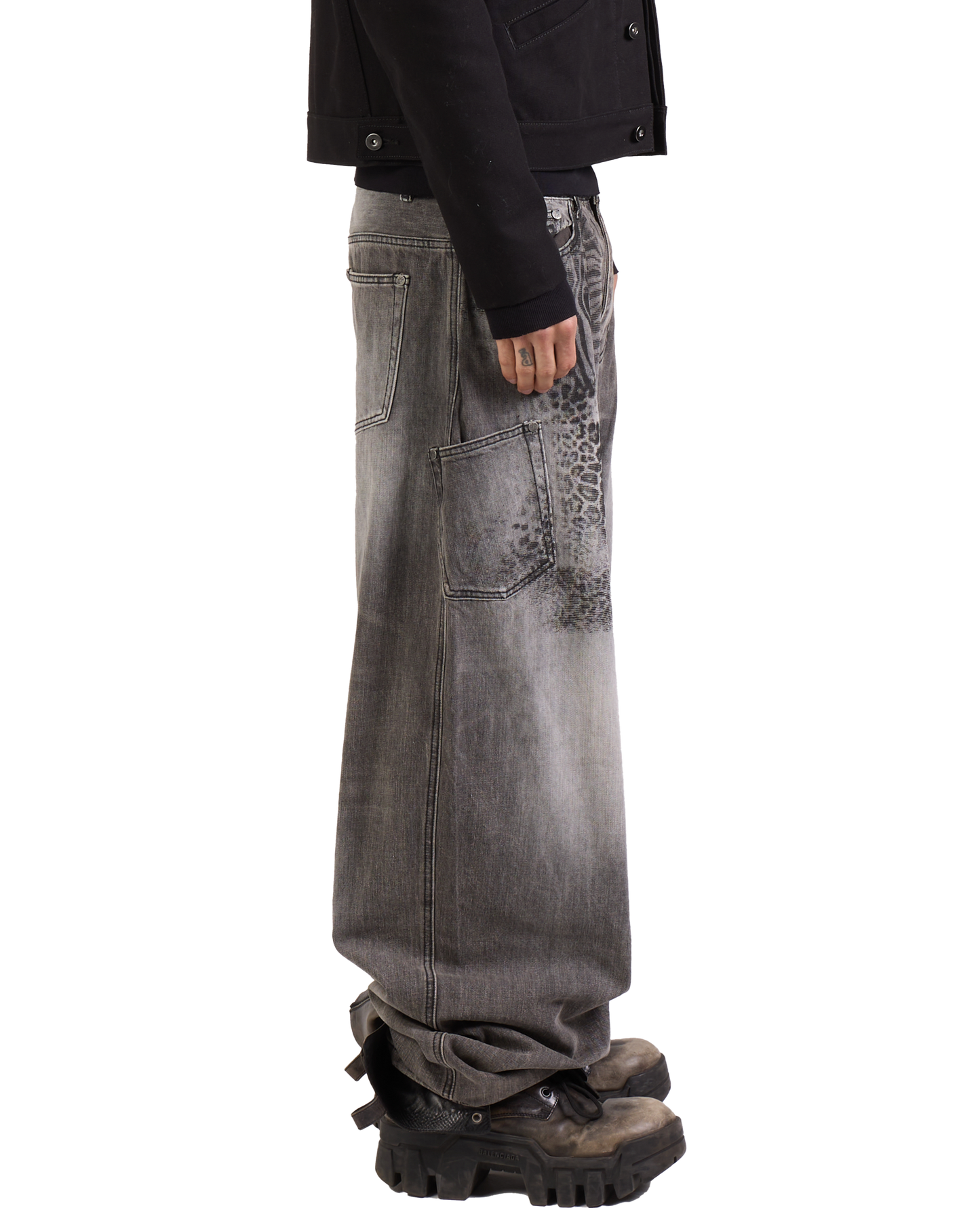 CHEETAH PRINT BOMBER DENIM