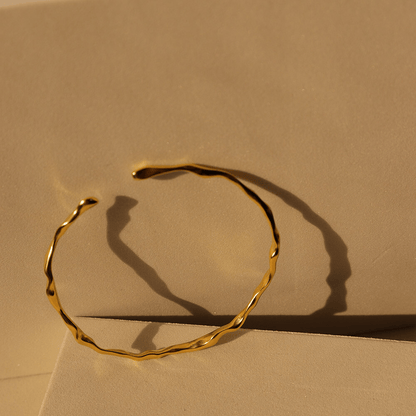 ÉLISE CHARM BRACELET - Lolomo!