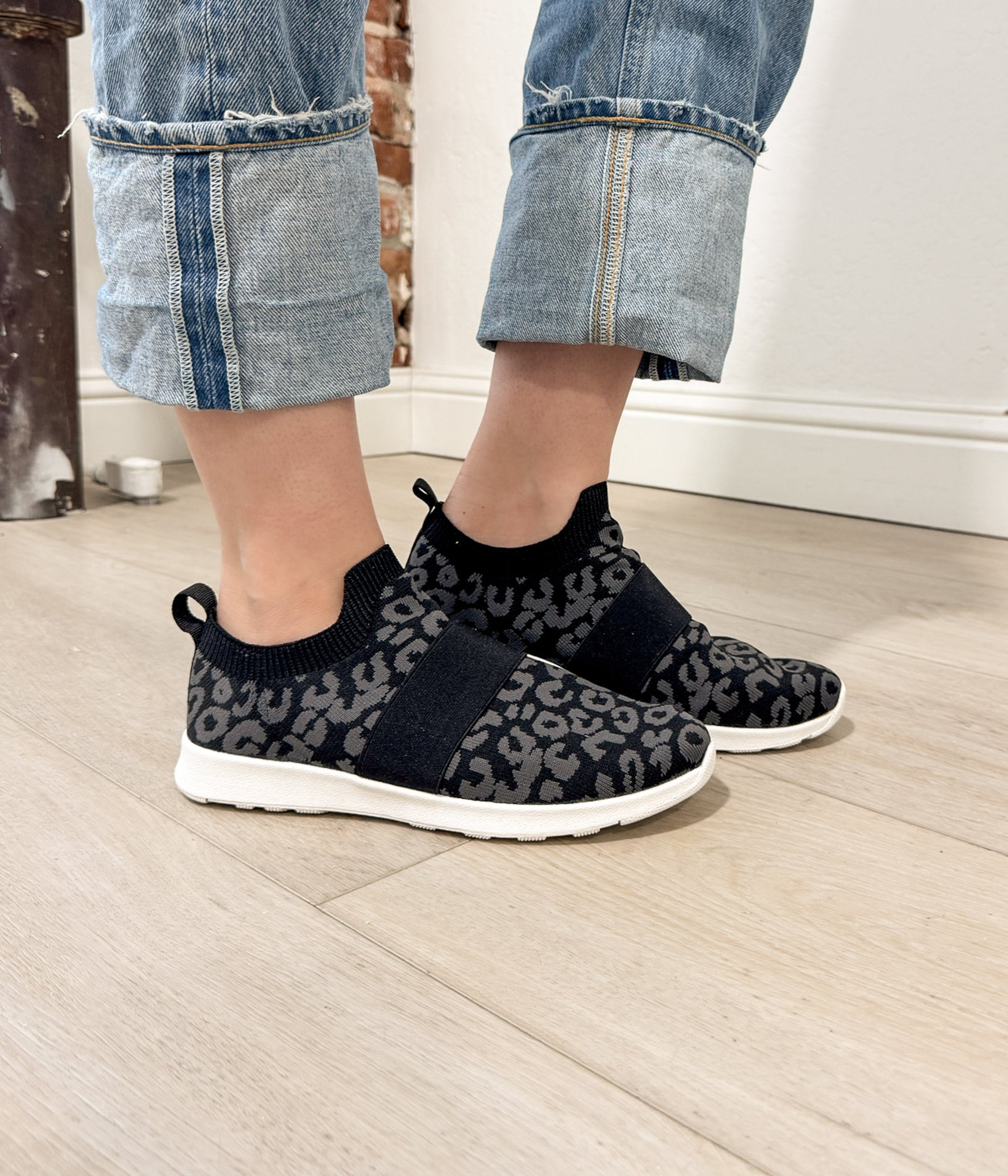 Jia Knit Sneaker in Black