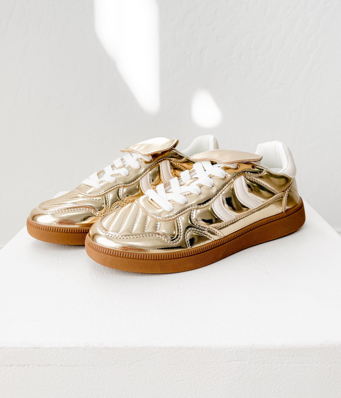 Milan Metallic Sneaker in Gold
