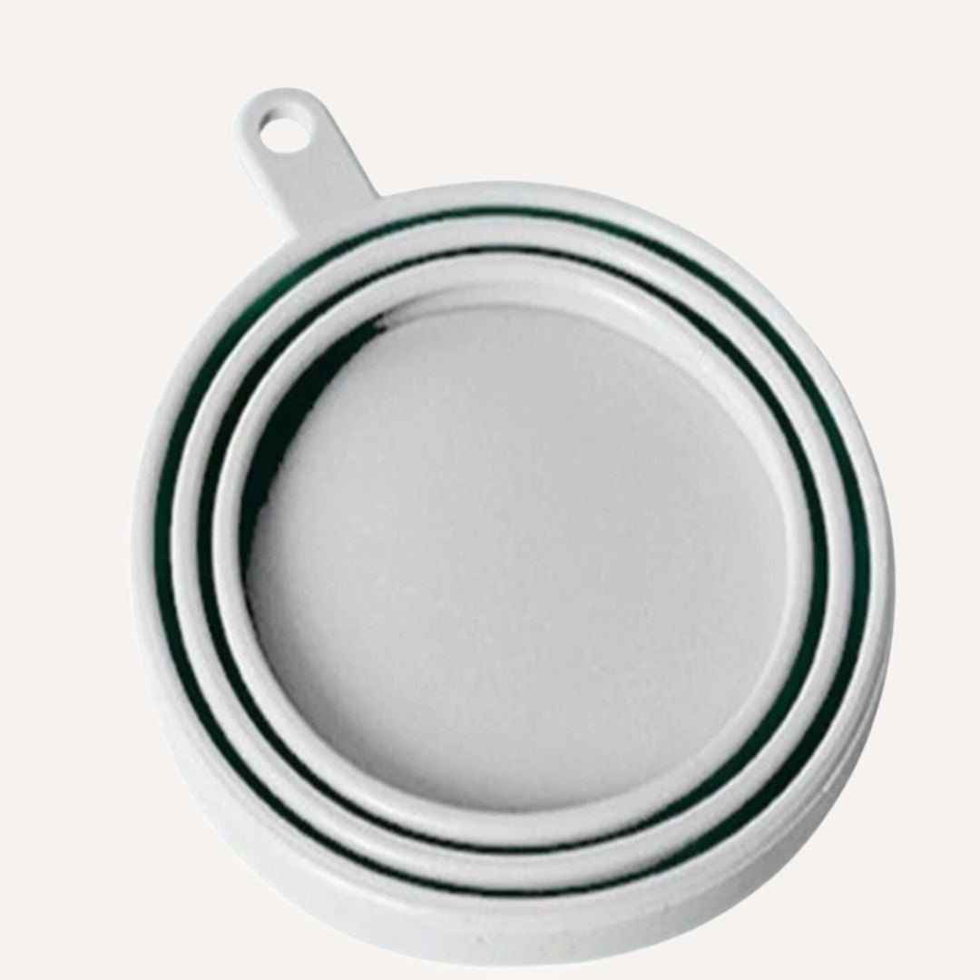 Pet Food Saver Lid with Spoon - BPA-Free Silicone, Keeps Food Fresh