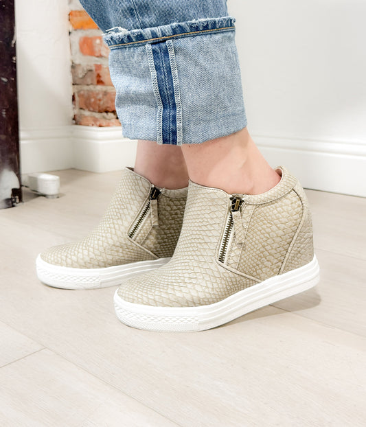 Timmibelle Wedge Sneaker in Cream